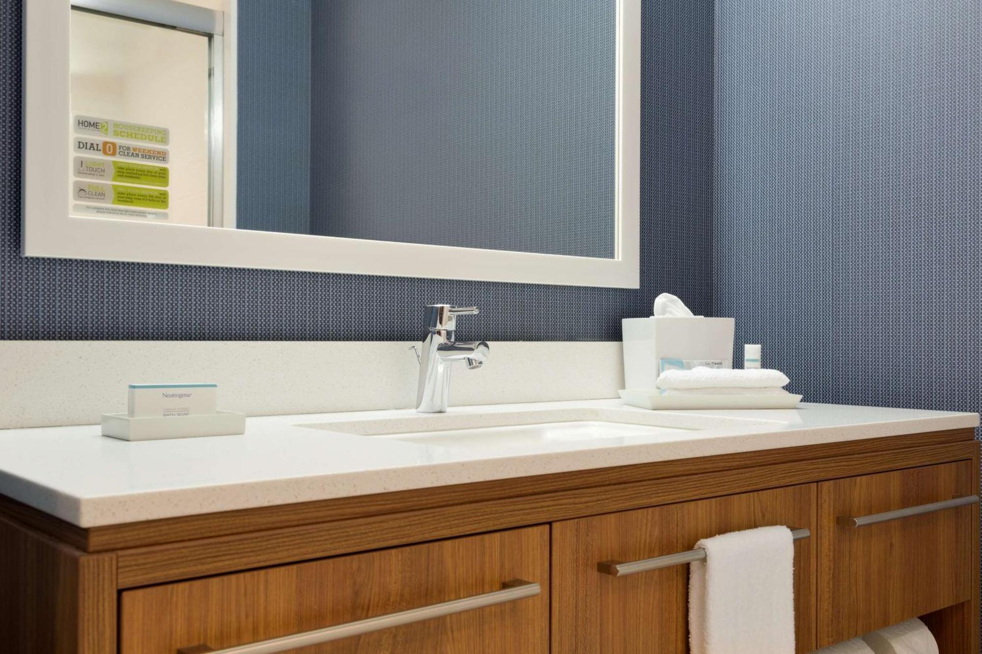 Home2 Suites By Hilton Glendale Westgate Εξωτερικό φωτογραφία